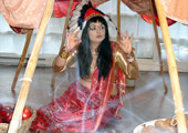 Victoria Singh: Tipi-Aalaya